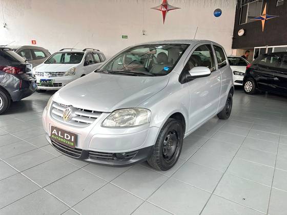 VOLKSWAGEN FOX 1.0 MI 8V FLEX 2P MANUAL VOLKSWAGEN FOX 1.0 MI 8V FLEX 2P MANUAL